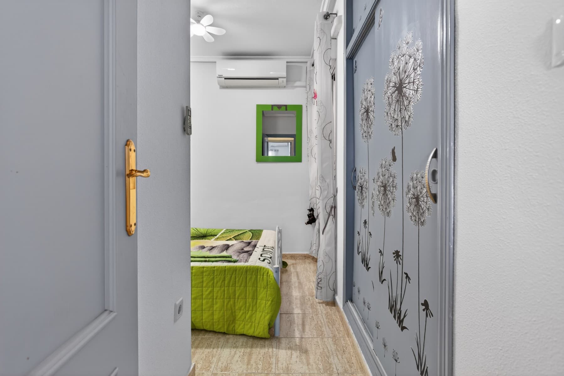 2 bed Middle Floor Apartment in Orihuela Costa - 14