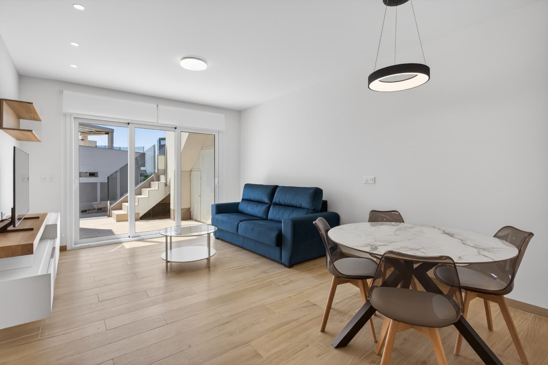 Apartamento Planta Media de 2 dormitorios en Guardamar del Segura - 8