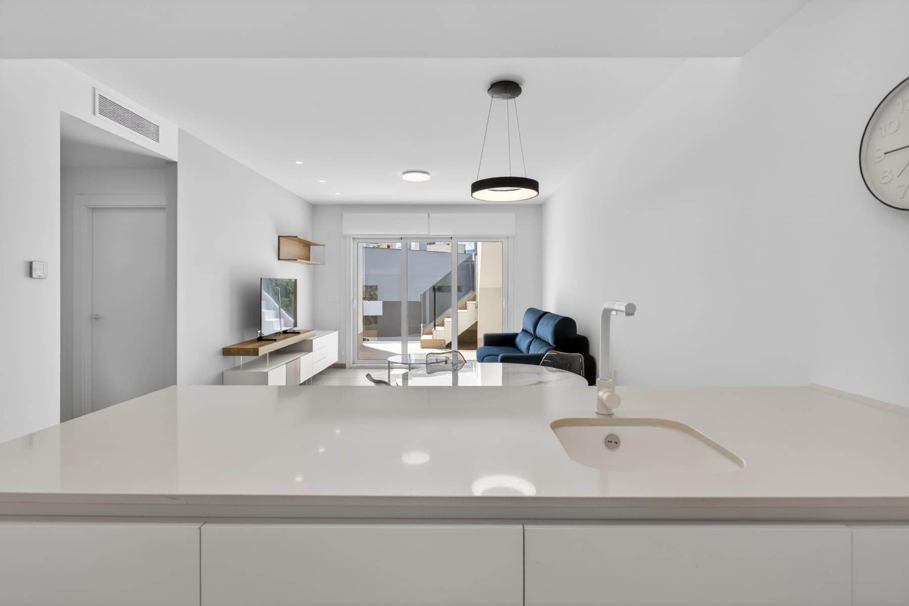 Apartamento Planta Media de 2 dormitorios en Guardamar del Segura - 11