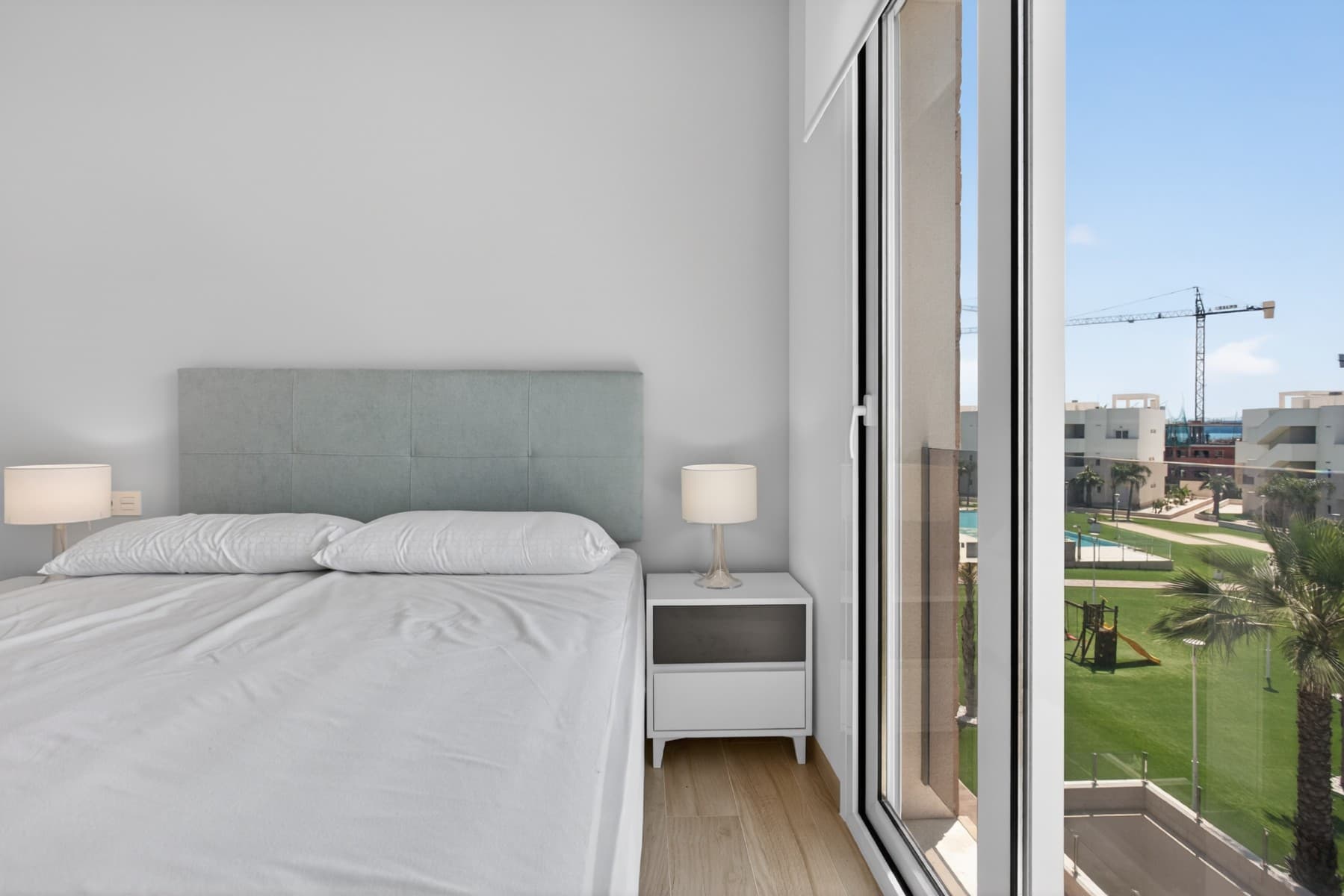 Apartamento Planta Media de 2 dormitorios en Guardamar del Segura - 15