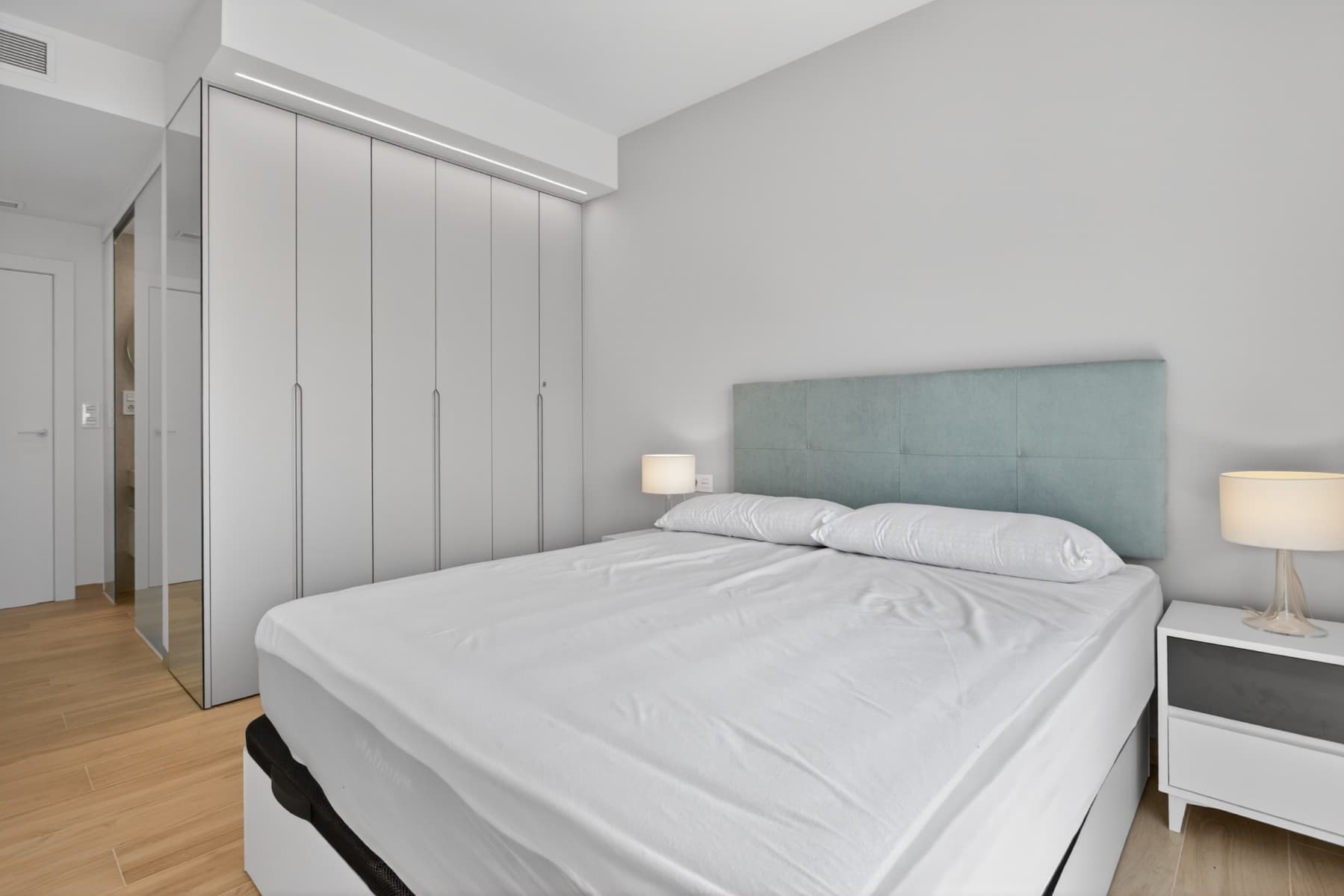 Apartamento Planta Media de 2 dormitorios en Guardamar del Segura - 19
