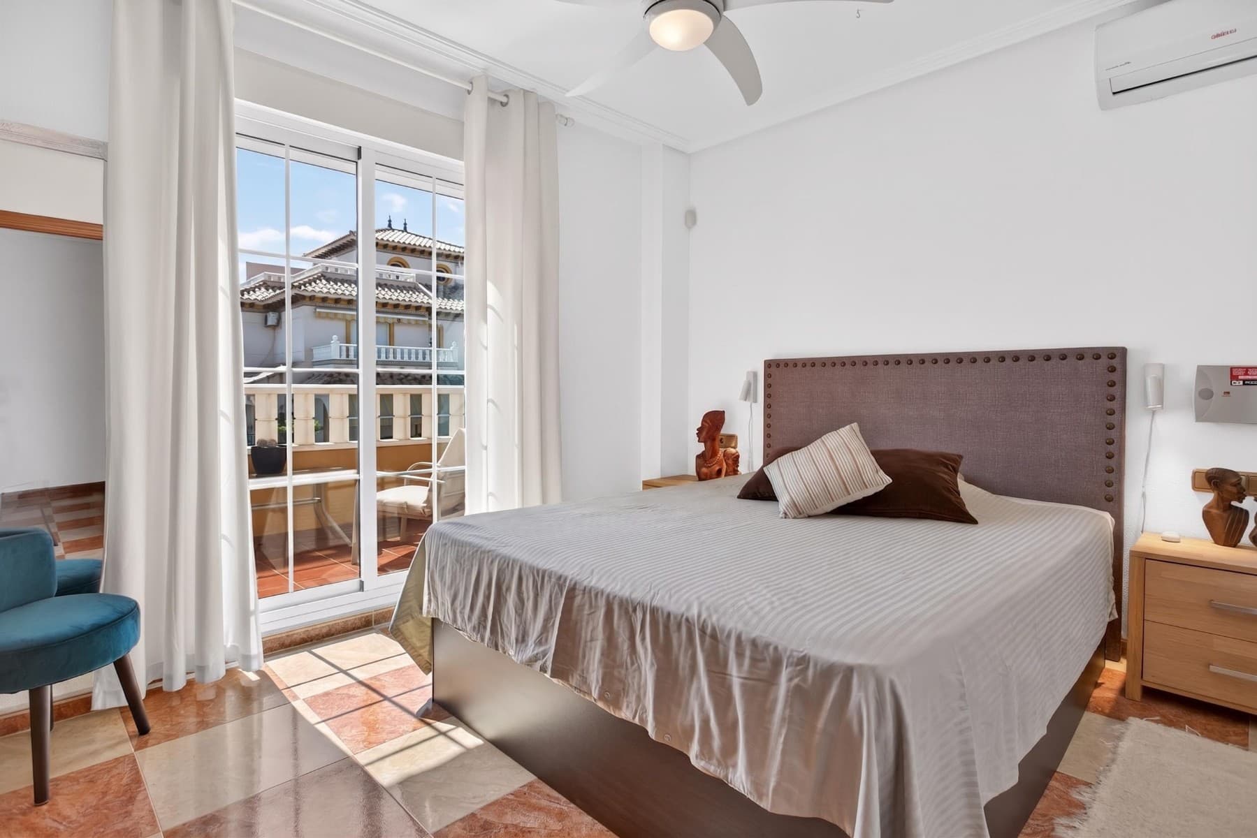 Vrijstaande Villa met 2 slaapkamers in Orihuela Costa - 20