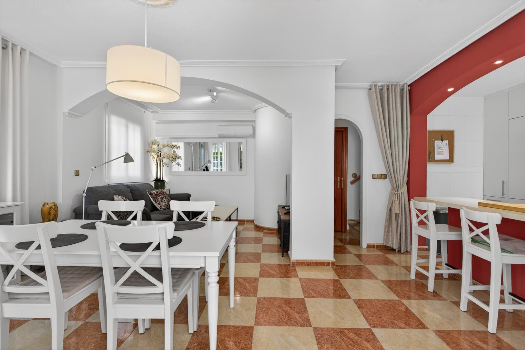 Vrijstaande Villa met 2 slaapkamers in Orihuela Costa - 5