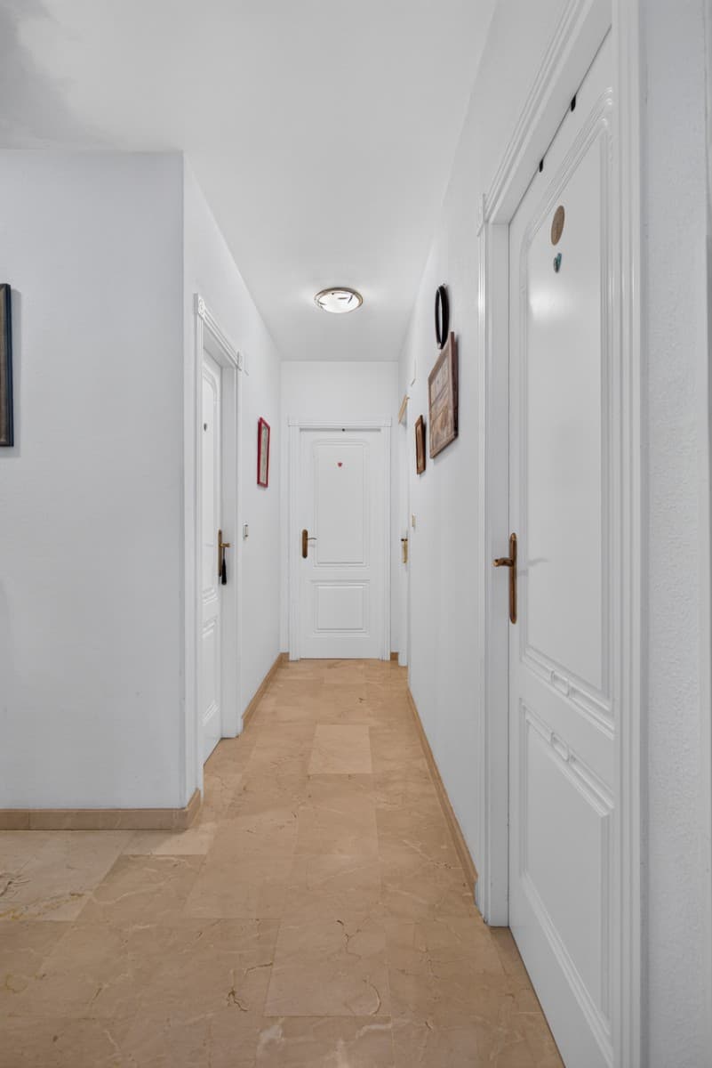 Apartamento Planta Media de 3 dormitorios en Orihuela Costa - 24