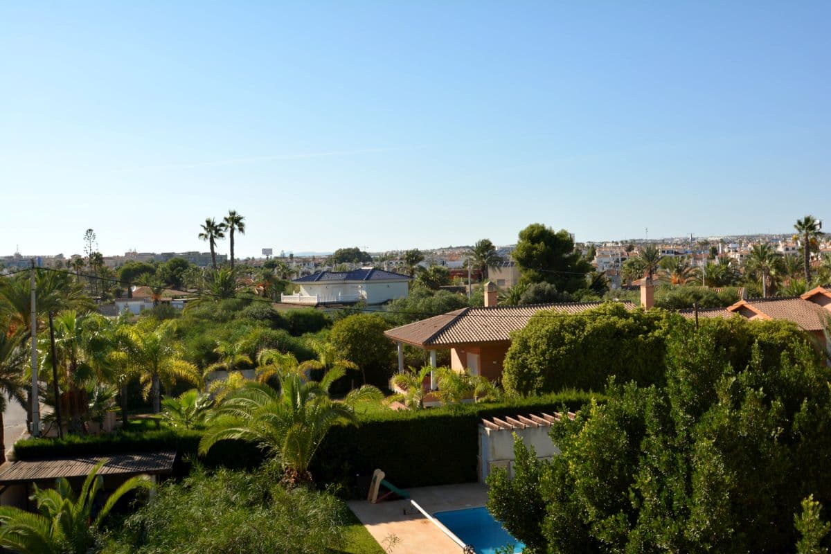 9 bed Detached Villa in Orihuela Costa - 13