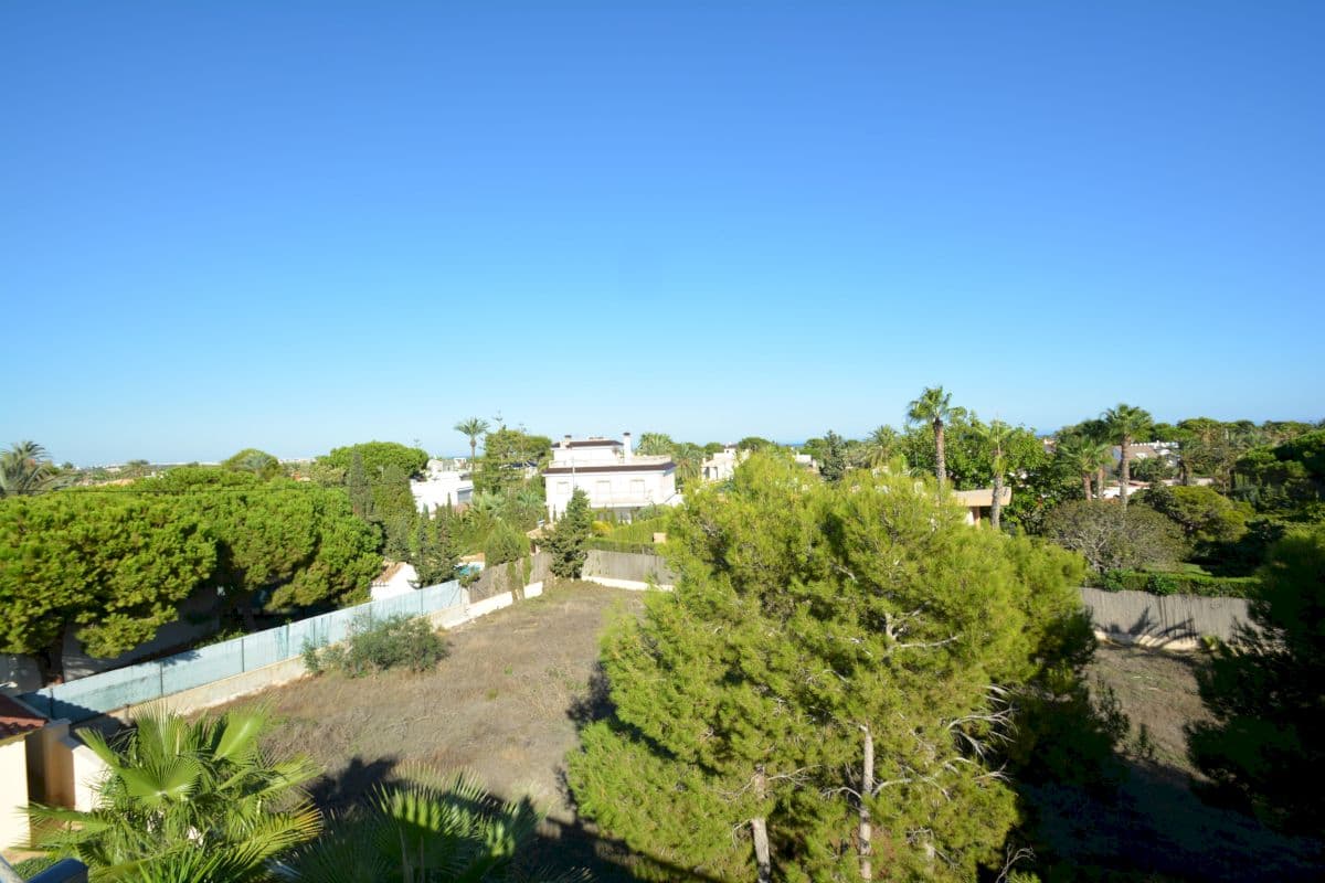 9 bed Detached Villa in Orihuela Costa - 26
