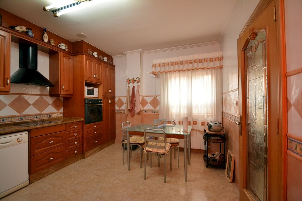 Villa - Chalet de 8 dormitorios en Guardamar del Segura - 19
