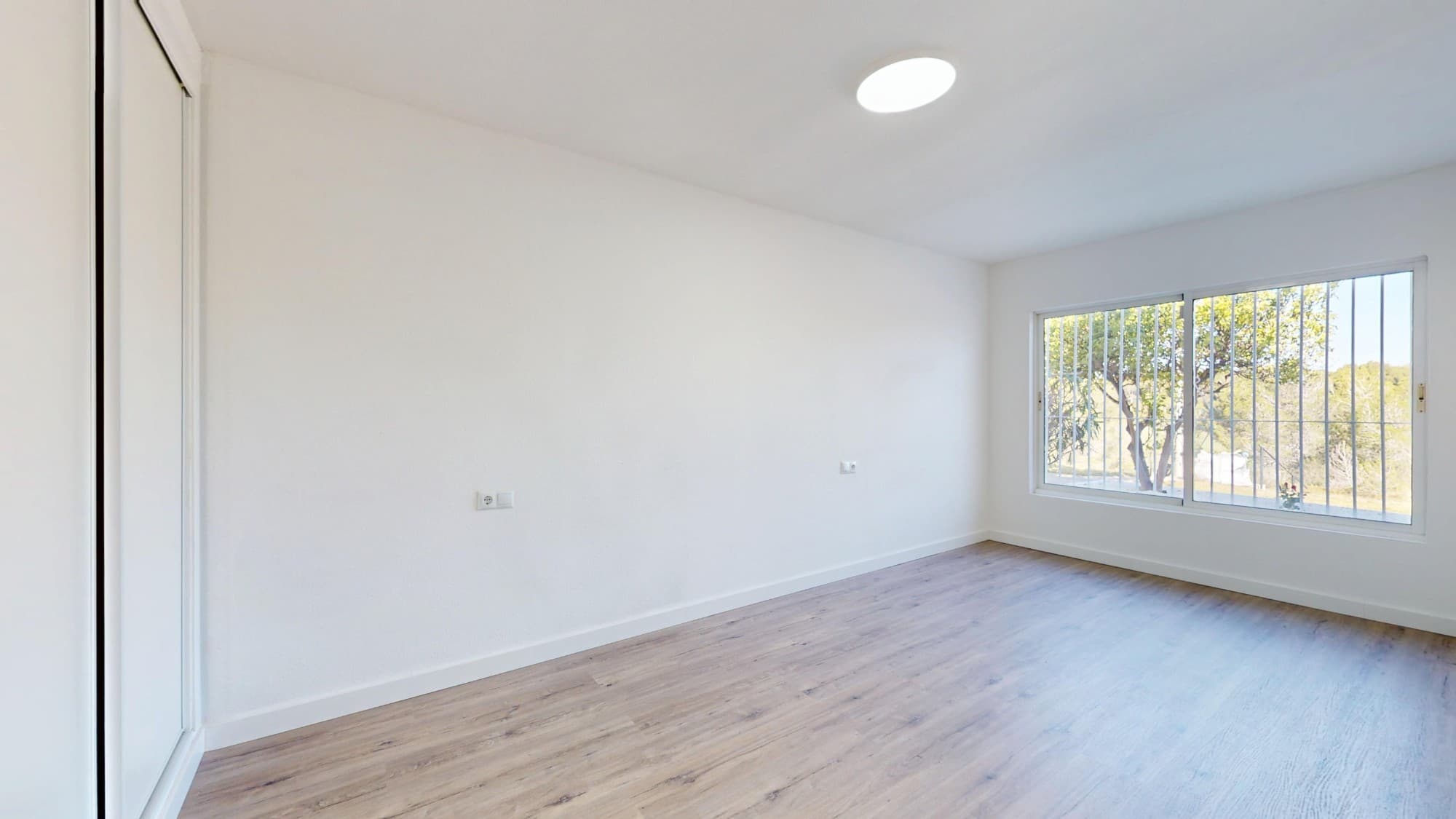 Bungalow de 2 dormitorios en Villamartin - 13