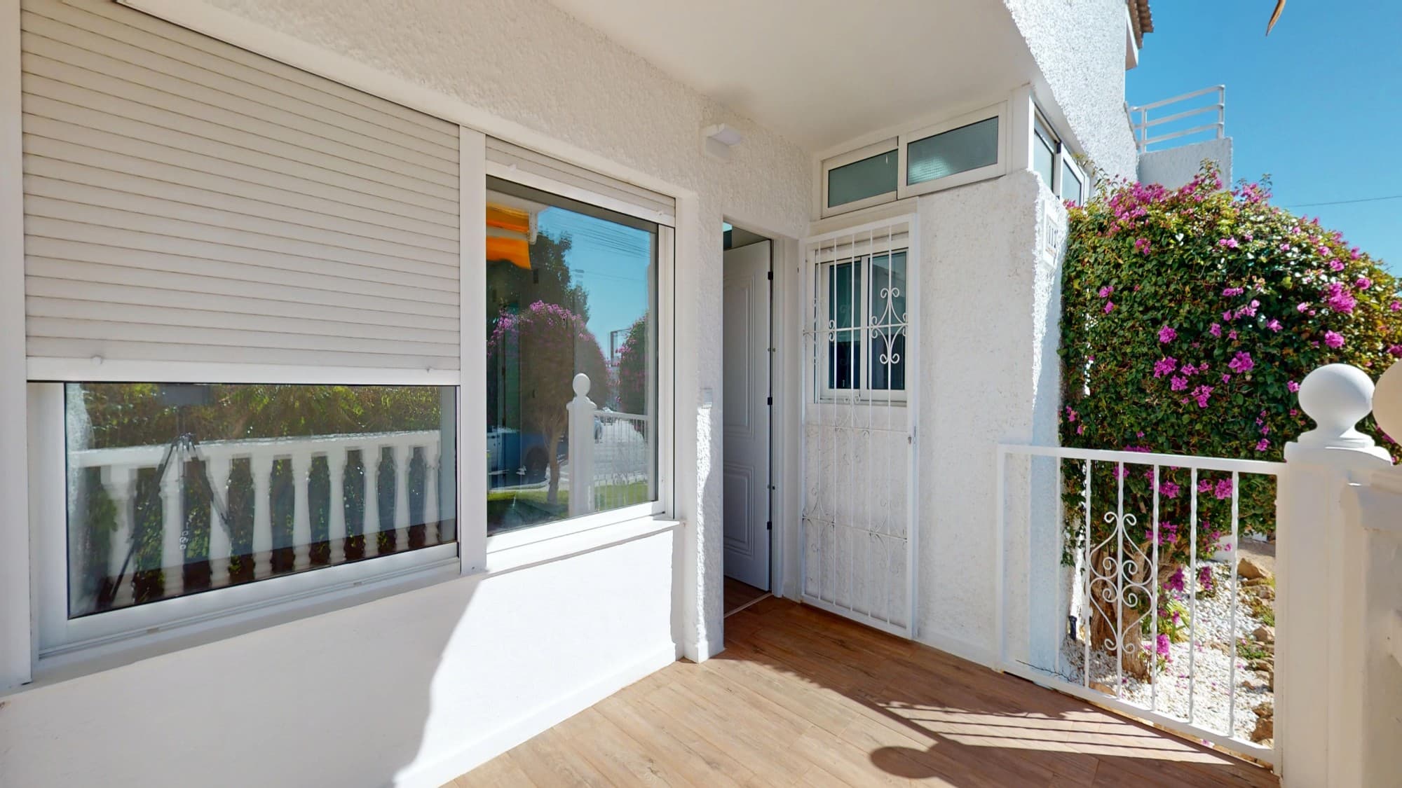 Bungalow de 2 dormitorios en Villamartin - 33