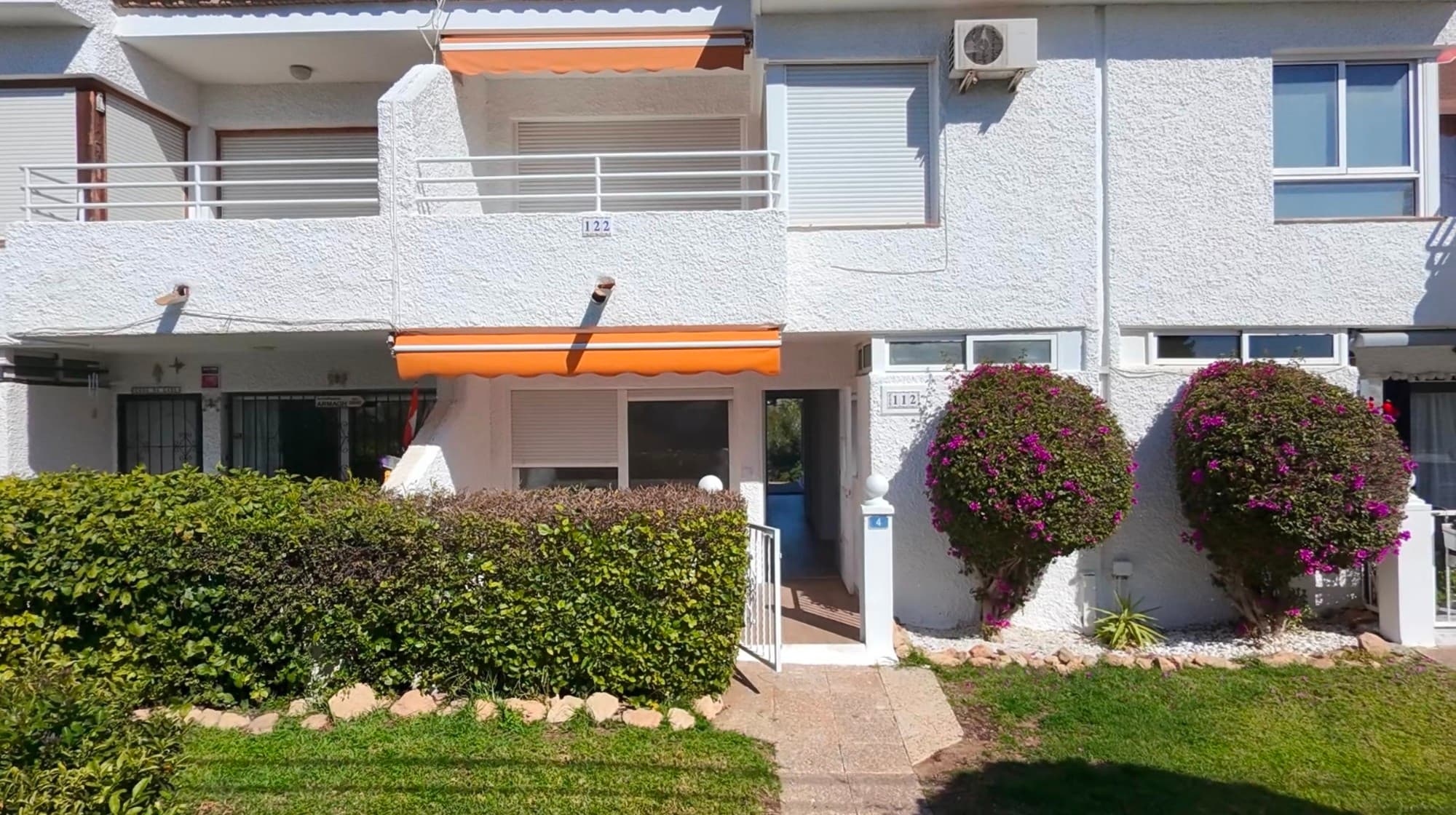 Bungalow de 2 dormitorios en Villamartin - 35