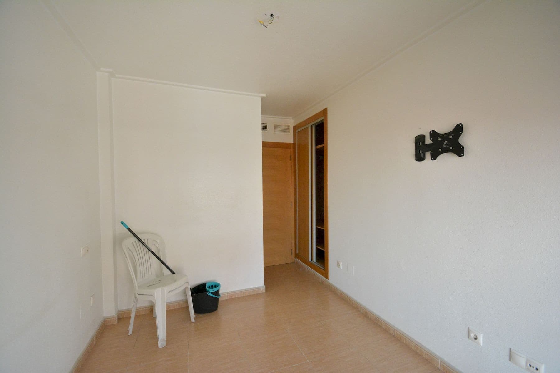 Apartamento Planta Media de 2 dormitorios en Guardamar del Segura - 11