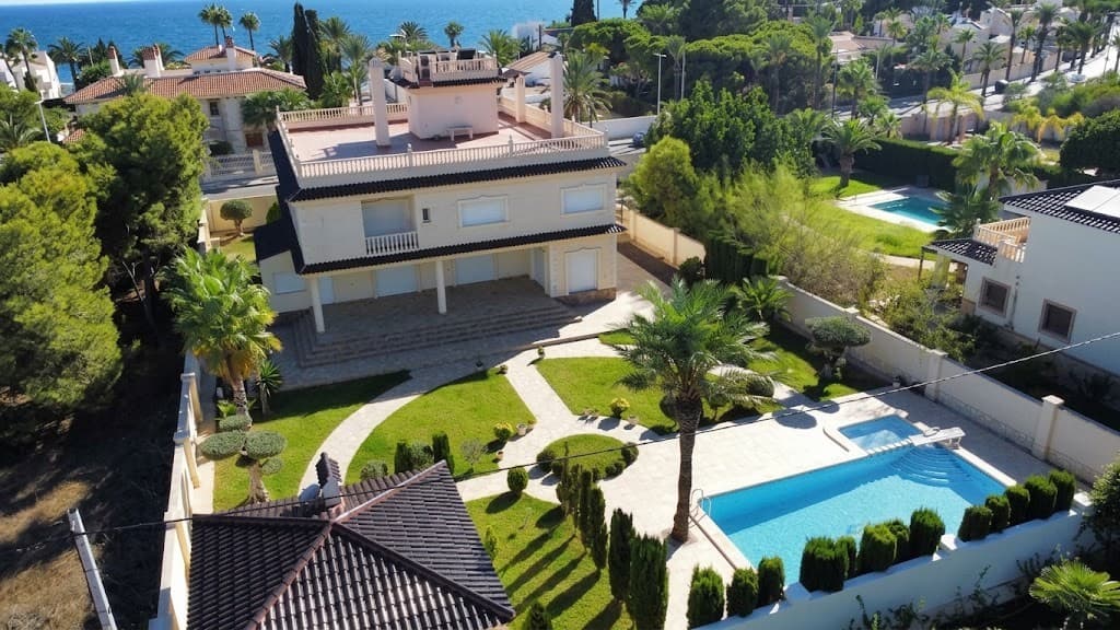 Vrijstaande Villa met 9 slaapkamers in Orihuela Costa - 1