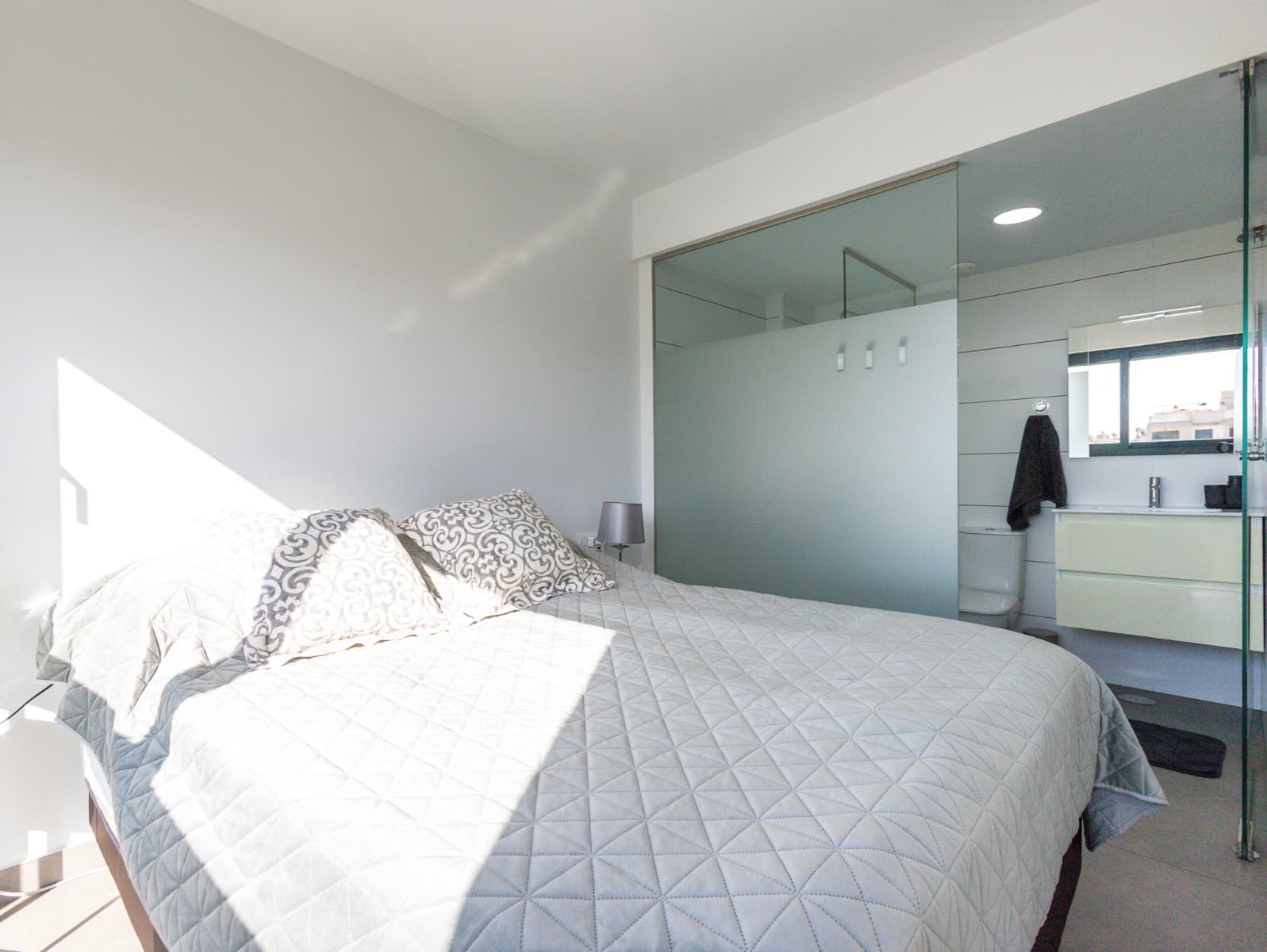 Apartamento Planta Media de 2 dormitorios en Orihuela Costa - 7