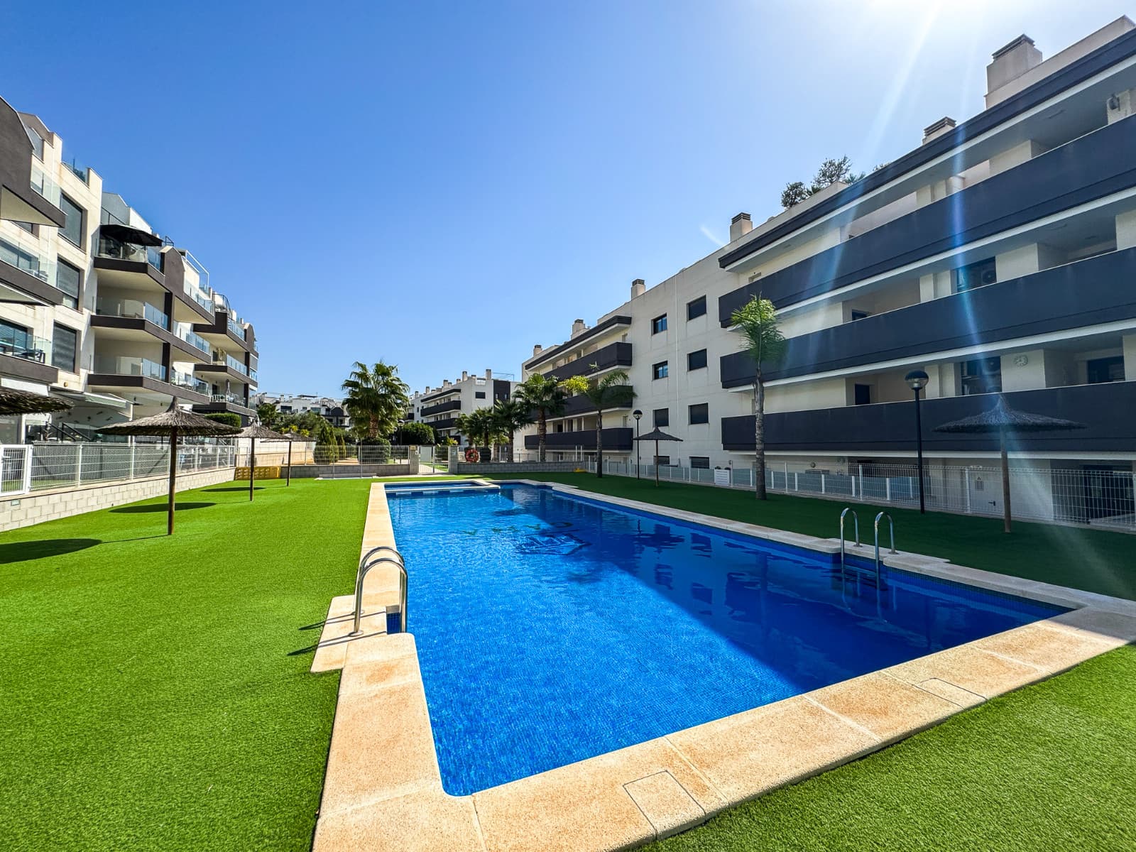 Apartamento Planta Media de 2 dormitorios en Orihuela Costa - 2