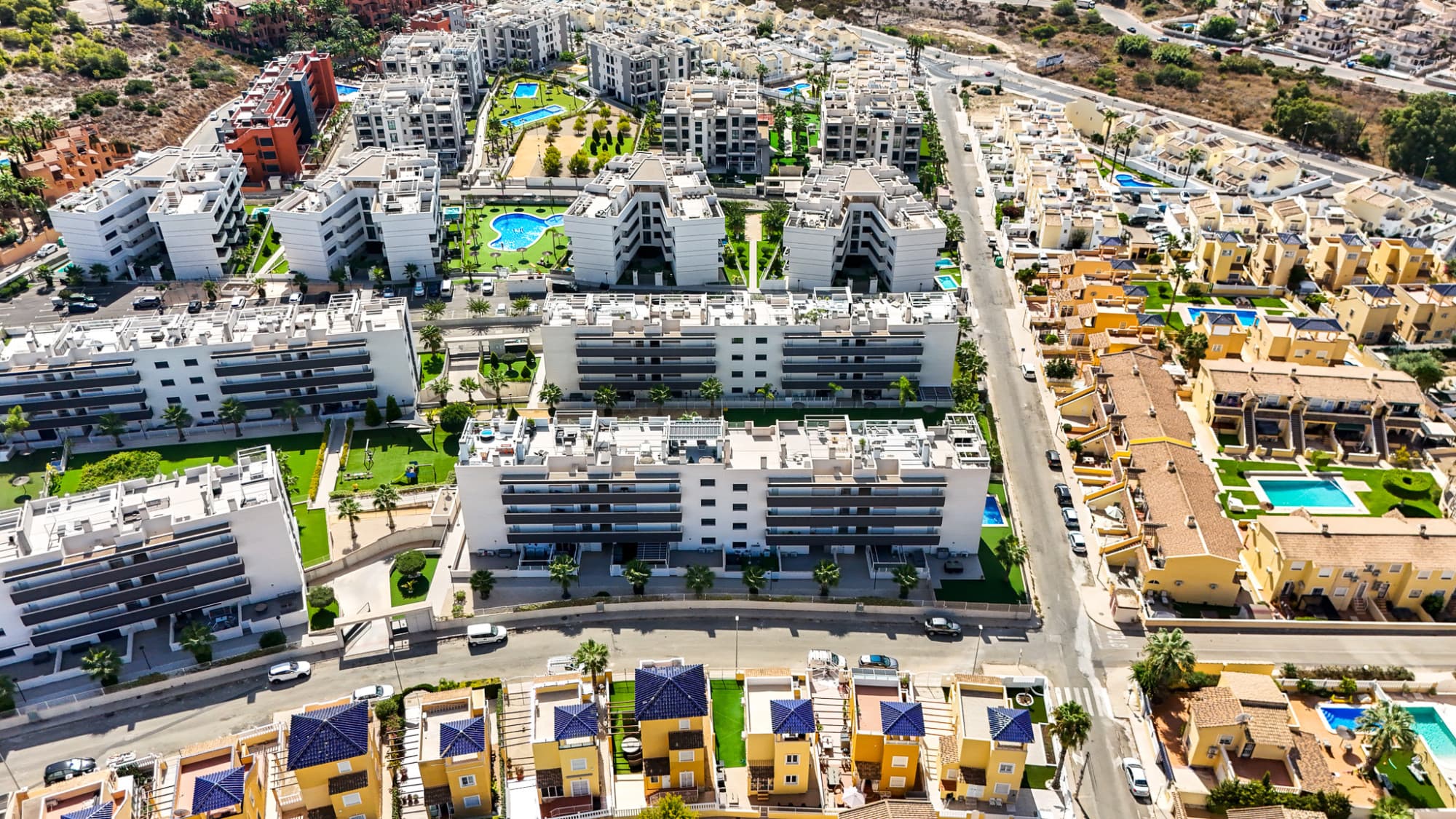 Apartamento Planta Media de 2 dormitorios en Orihuela Costa - 26