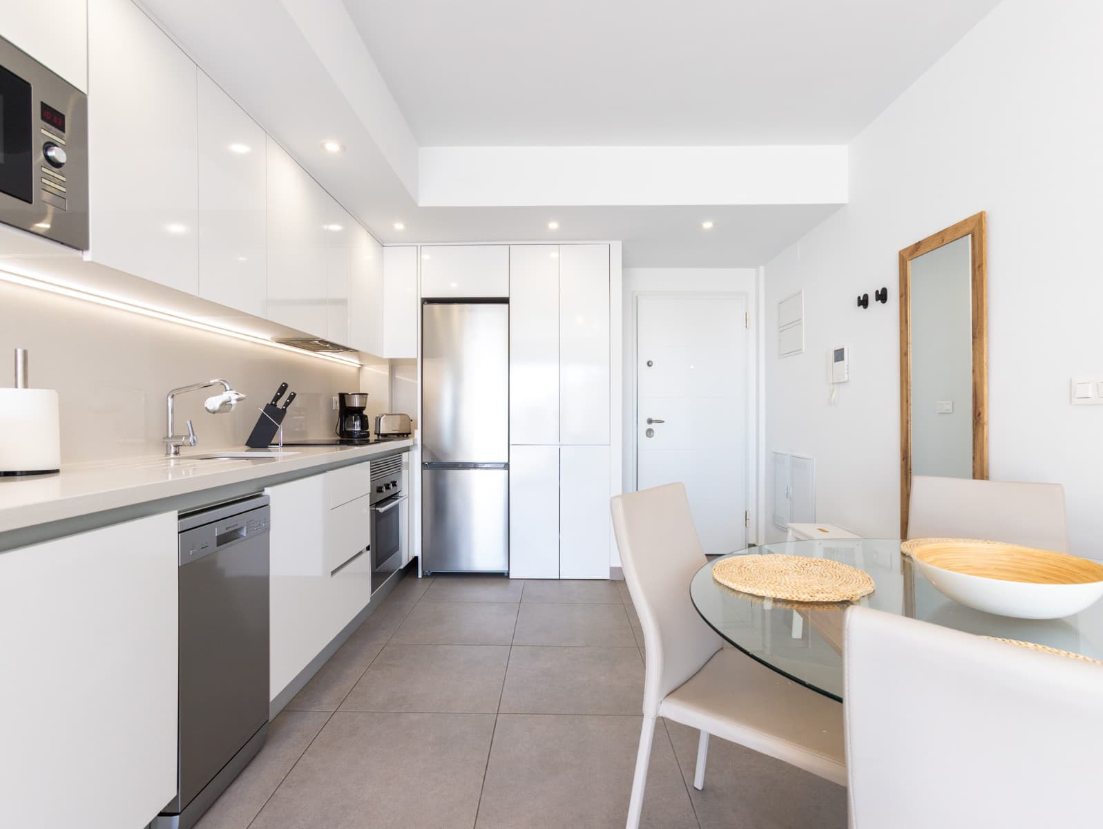 Apartamento Planta Media de 2 dormitorios en Orihuela Costa - 15