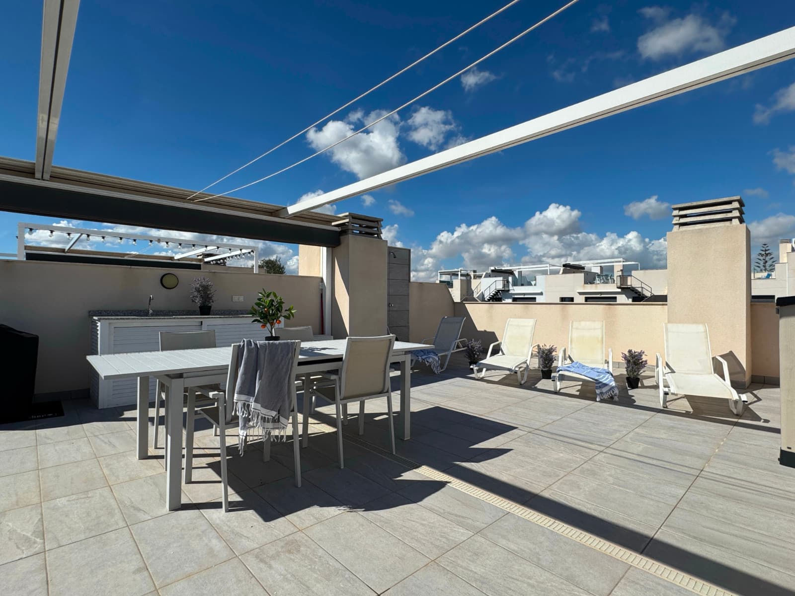 Tussenverdieping Appartement met 2 slaapkamers in Orihuela Costa - 18
