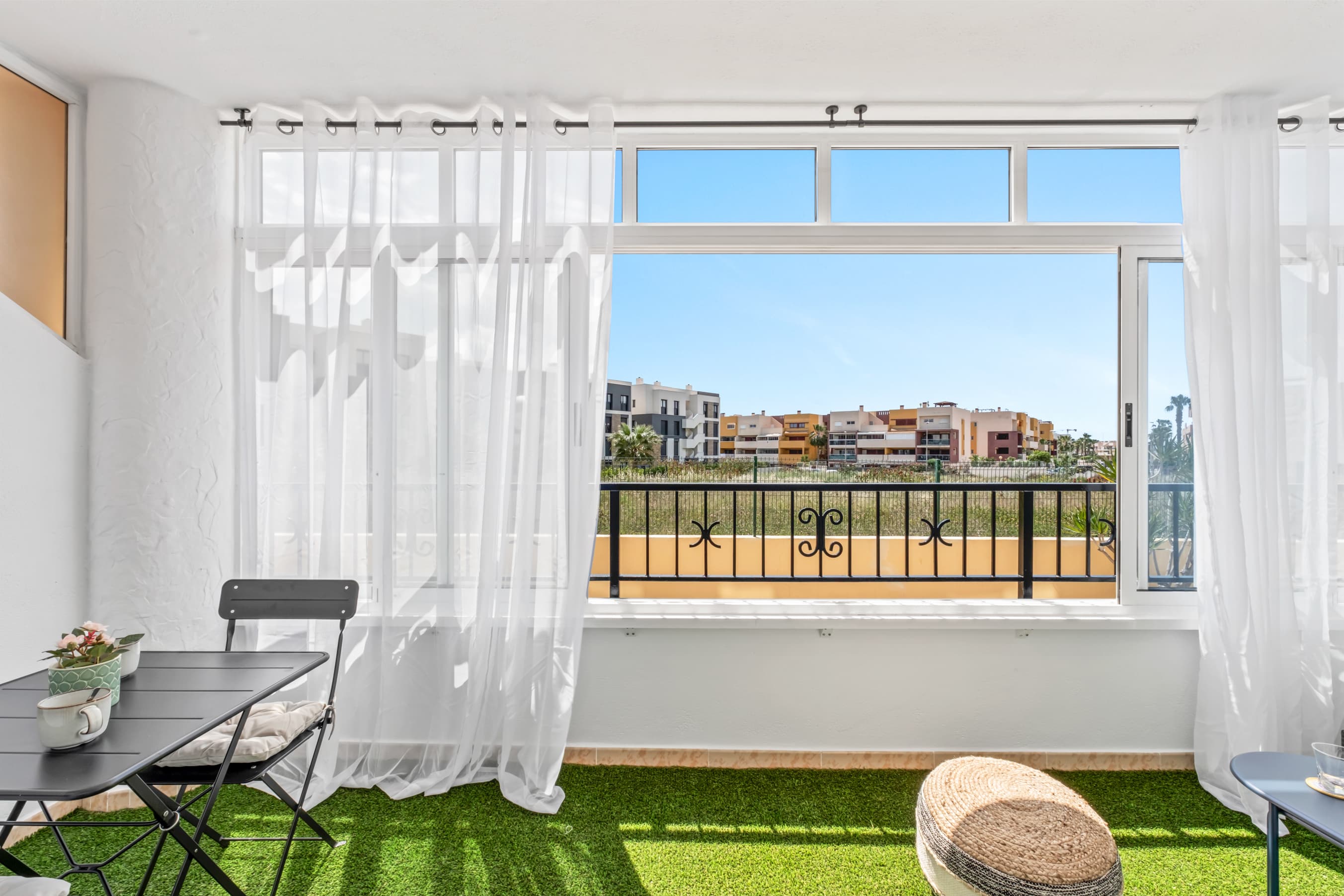 Tussenverdieping Appartement met 2 slaapkamers in Playa Flamenca - 22