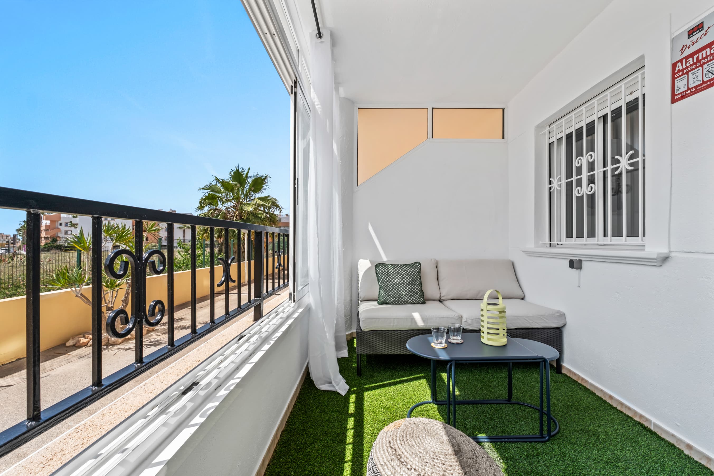 Tussenverdieping Appartement met 2 slaapkamers in Playa Flamenca - 24