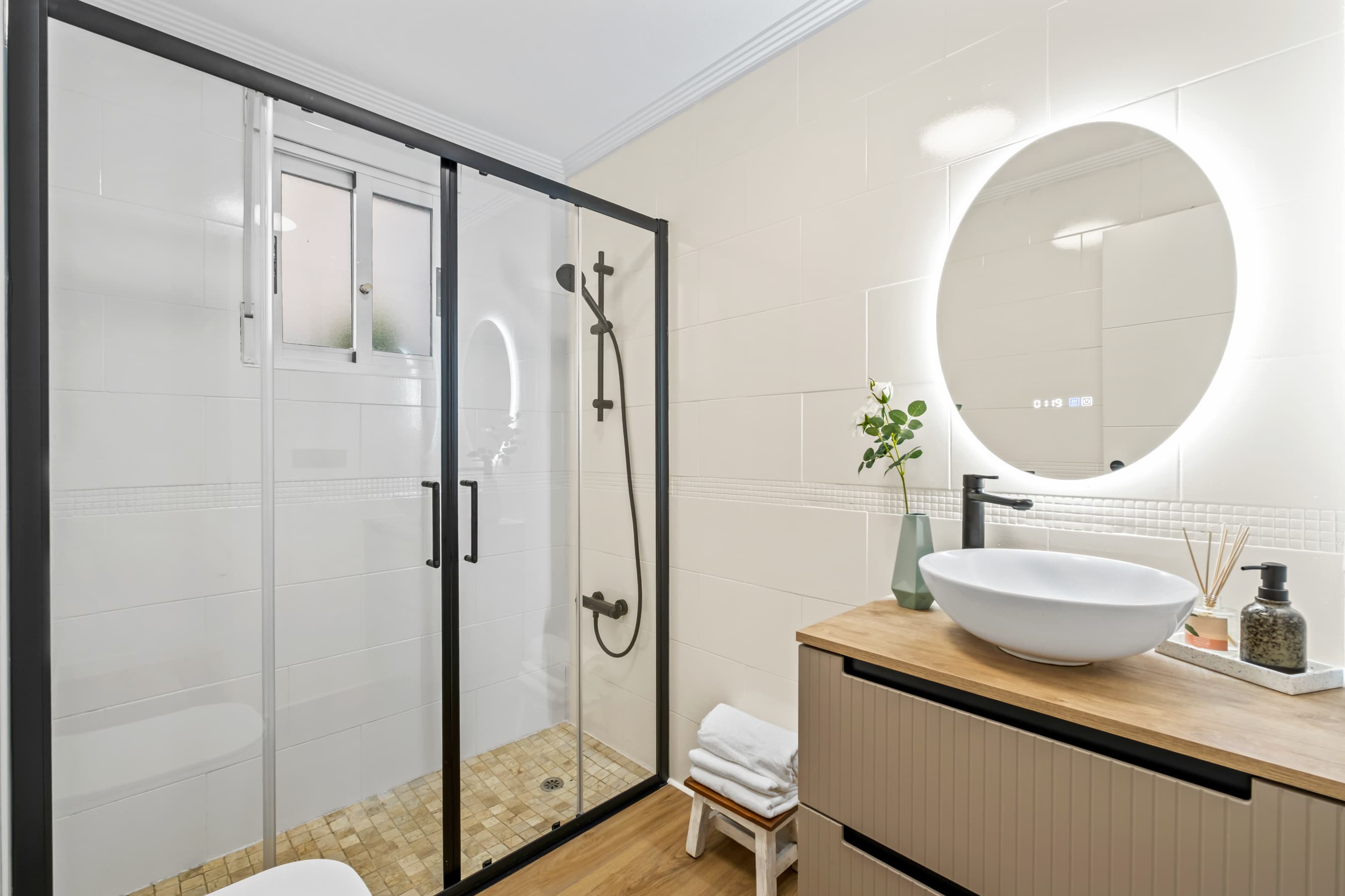 Tussenverdieping Appartement met 2 slaapkamers in Playa Flamenca - 7