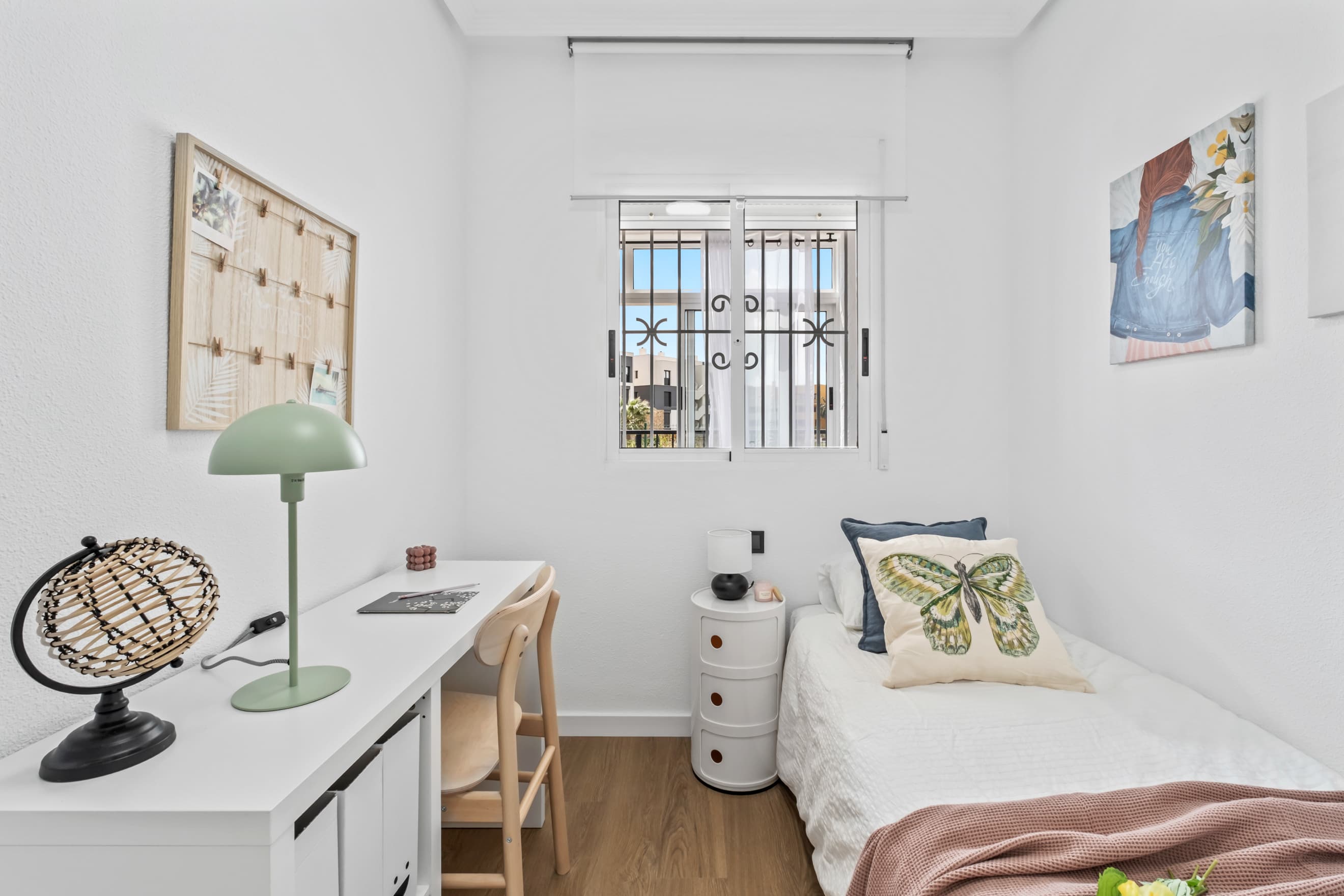 Tussenverdieping Appartement met 2 slaapkamers in Playa Flamenca - 9
