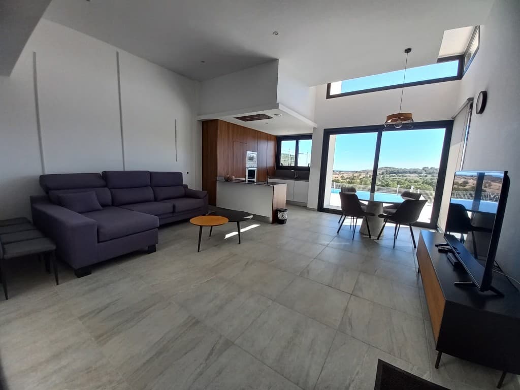 Vrijstaande Villa met 5 slaapkamers in San Miguel de Salinas - 2