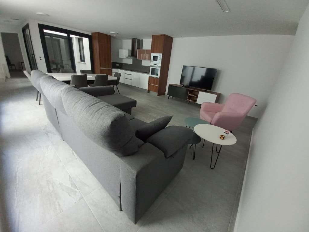 Vrijstaande Villa met 5 slaapkamers in San Miguel de Salinas - 10