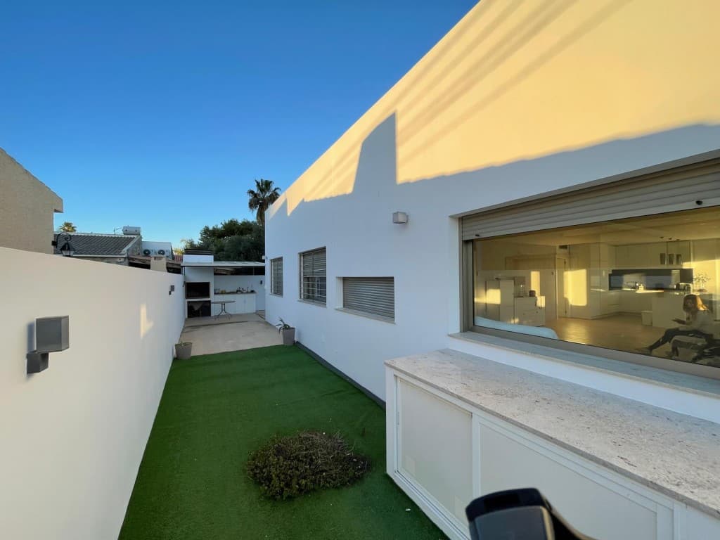 Villa - Chalet de 6 dormitorios en Mar de Cristal - 26