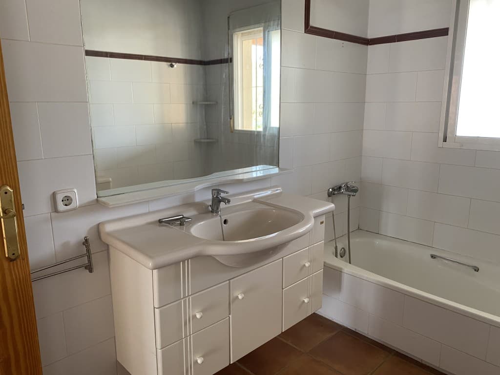 Adosada de 4 dormitorios en Fuente Alamo de Murcia - 10