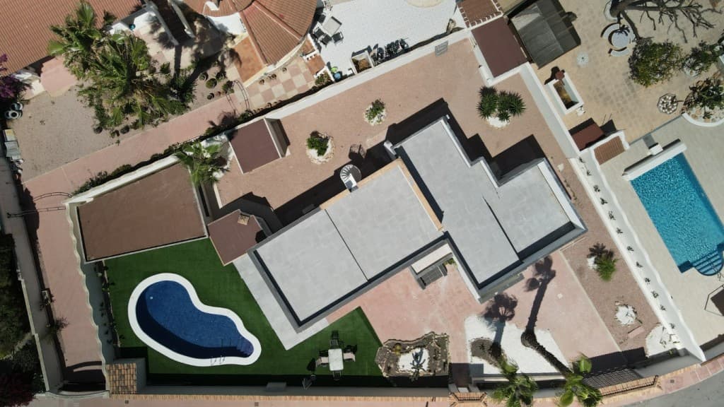 Vrijstaande Villa met 3 slaapkamers in Ciudad Quesada - 2