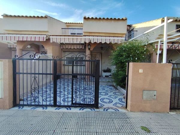 Adosada de 3 dormitorios en Los Alcazares - 1