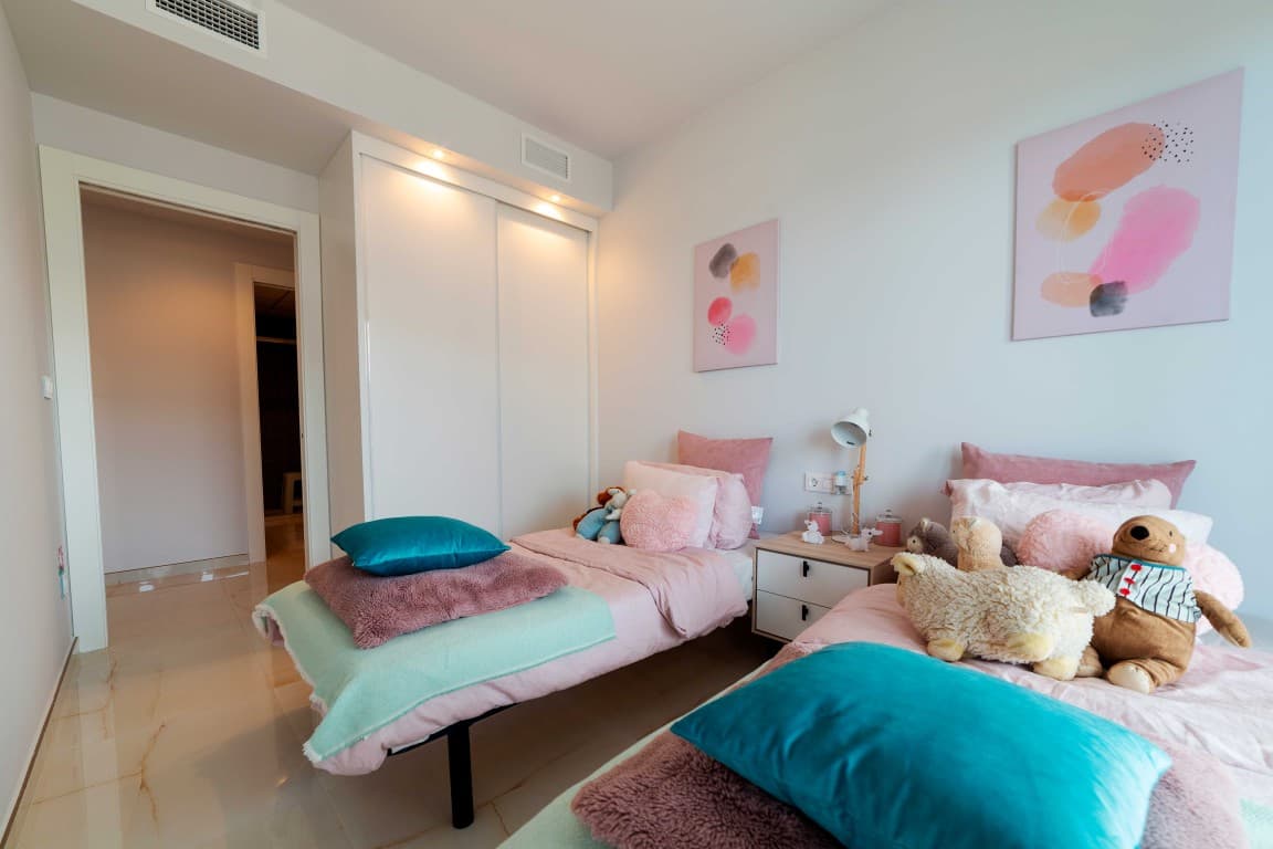 Tussenverdieping Appartement met 3 slaapkamers in Playa Flamenca - 7