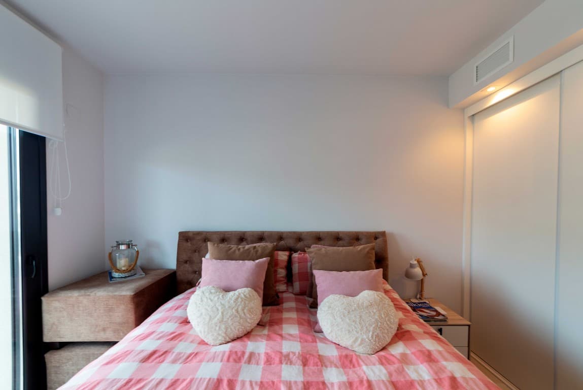 Tussenverdieping Appartement met 3 slaapkamers in Playa Flamenca - 10