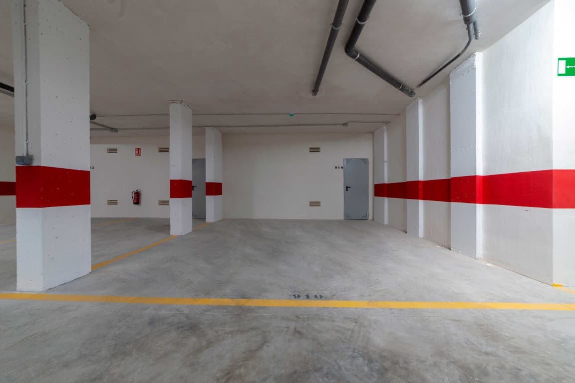 Tussenverdieping Appartement met 3 slaapkamers in Playa Flamenca - 19