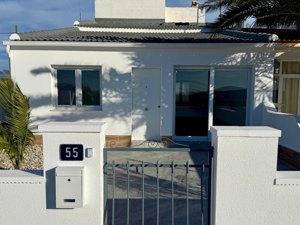 Semi-Vrijstaande Villa met 3 slaapkamers in Ciudad Quesada - 10