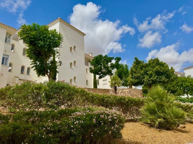 Apartamento Planta Media de 2 dormitorios en Hacienda Riquelme - 26