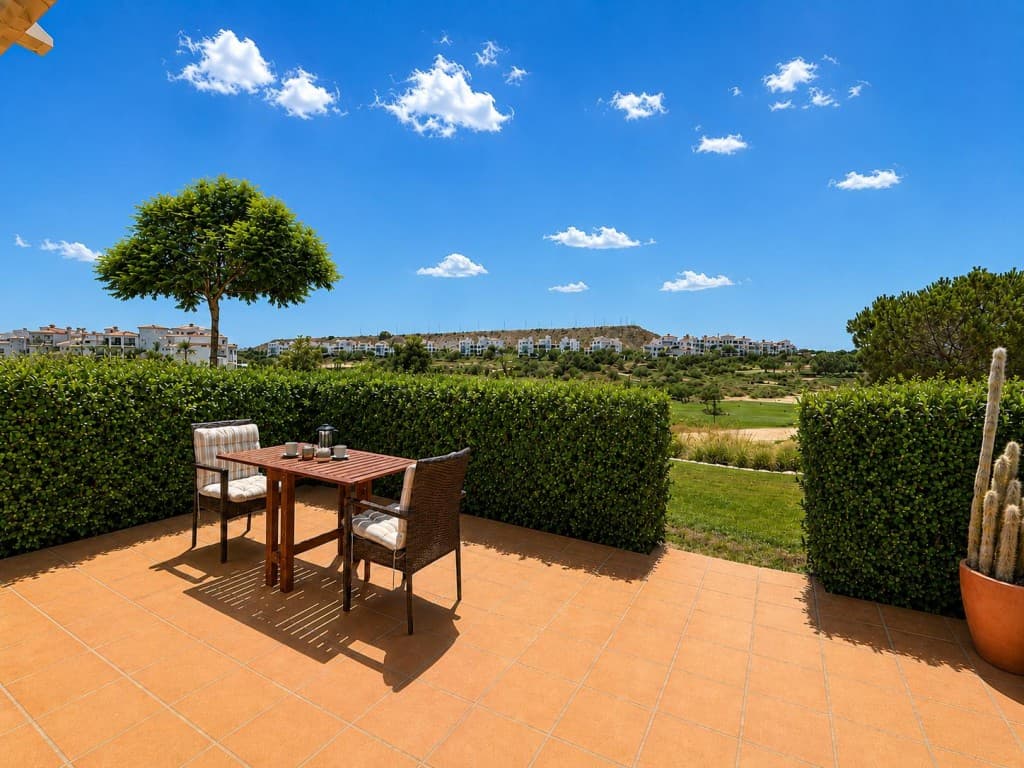 Apartamento Planta Media de 2 dormitorios en Hacienda Riquelme - 1