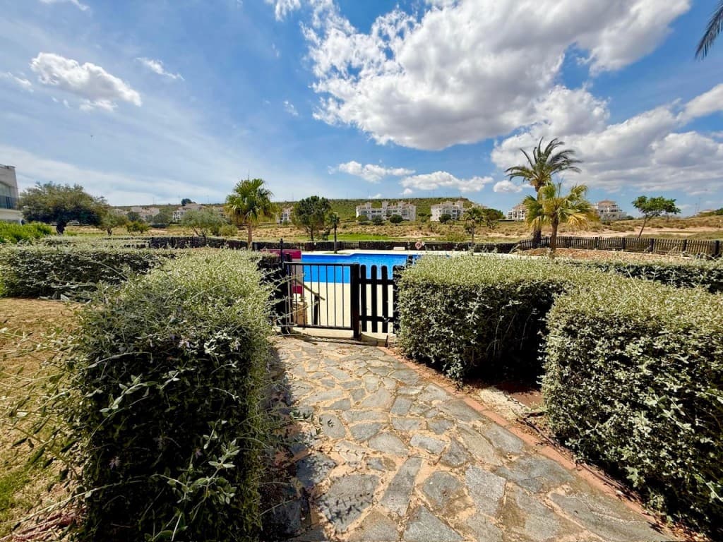 Apartamento Planta Media de 2 dormitorios en Hacienda Riquelme - 11