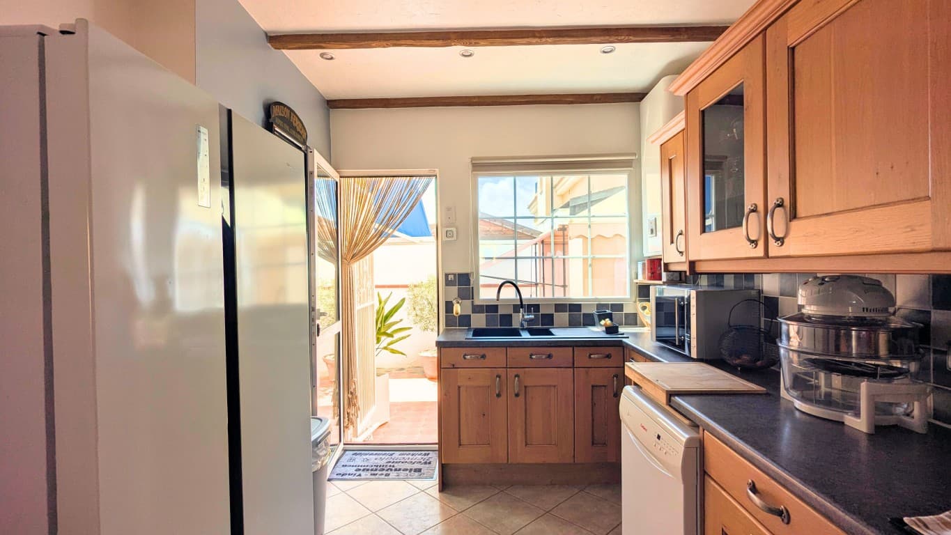3 bed Detached Villa in Lo Crispin - 17