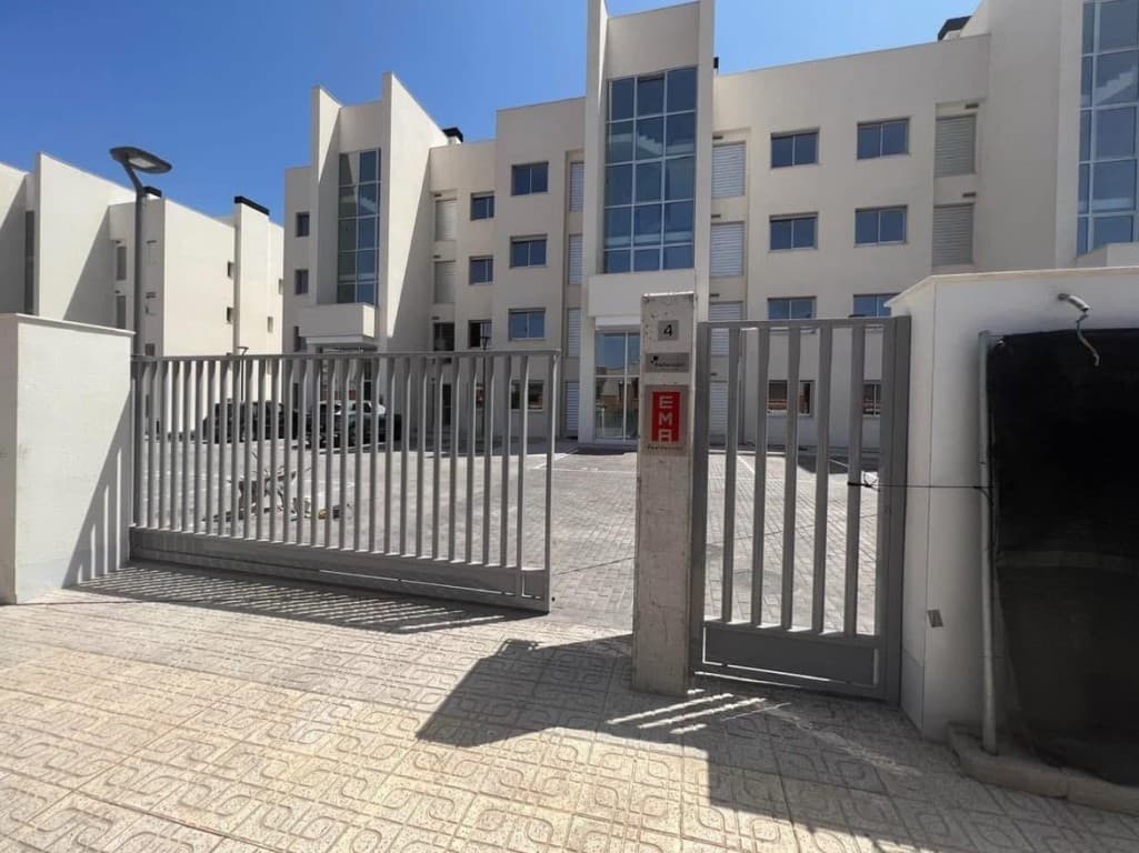 Tussenverdieping Appartement met 2 slaapkamers in Villamartin - 17