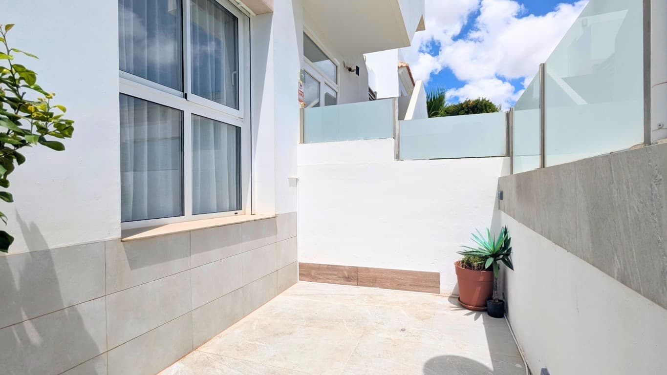 2 bed Middle Floor Apartment in Ciudad Quesada - 5