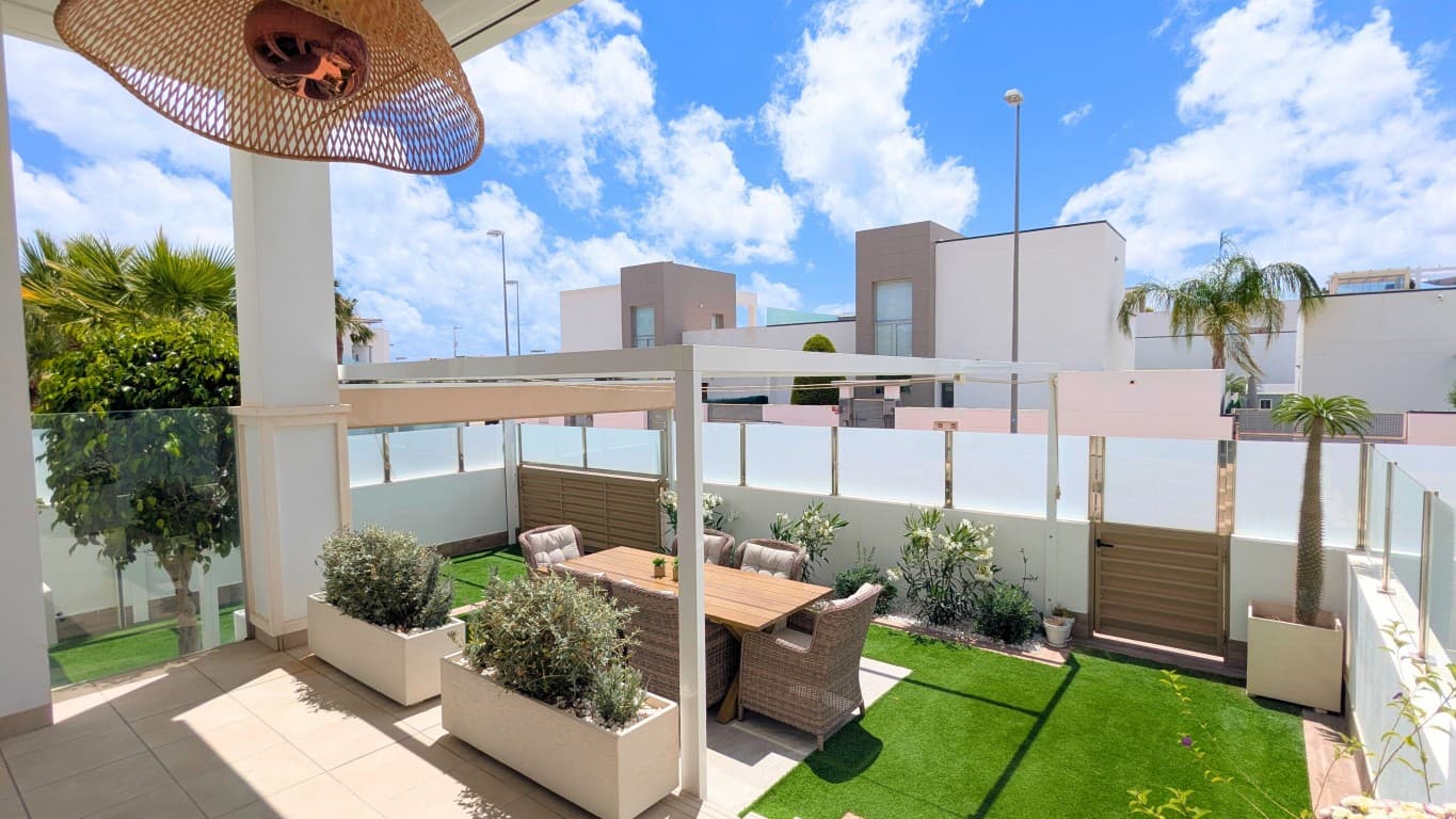 2 bed Middle Floor Apartment in Ciudad Quesada - 11