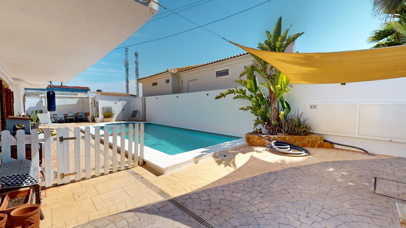 3 bed Detached Villa in Los Alcazares - 5