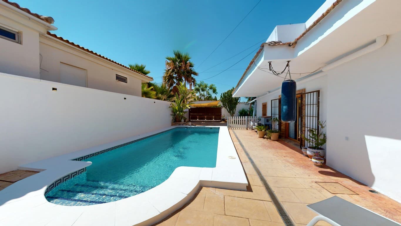 3 bed Detached Villa in Los Alcazares - 7