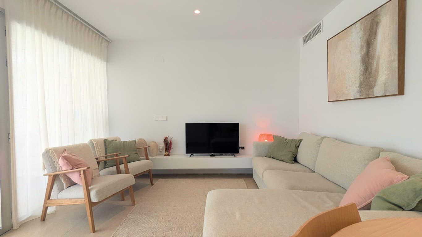 Tussenverdieping Appartement met 2 slaapkamers in Los Balcones - 12