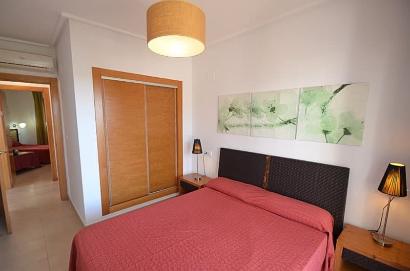 2 bed Middle Floor Apartment in Hacienda Riquelme - 12