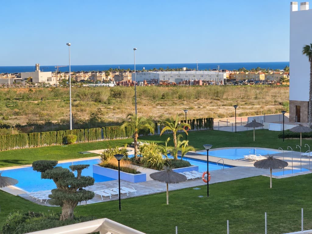 2 bed Middle Floor Apartment in Cabo Roig - 1
