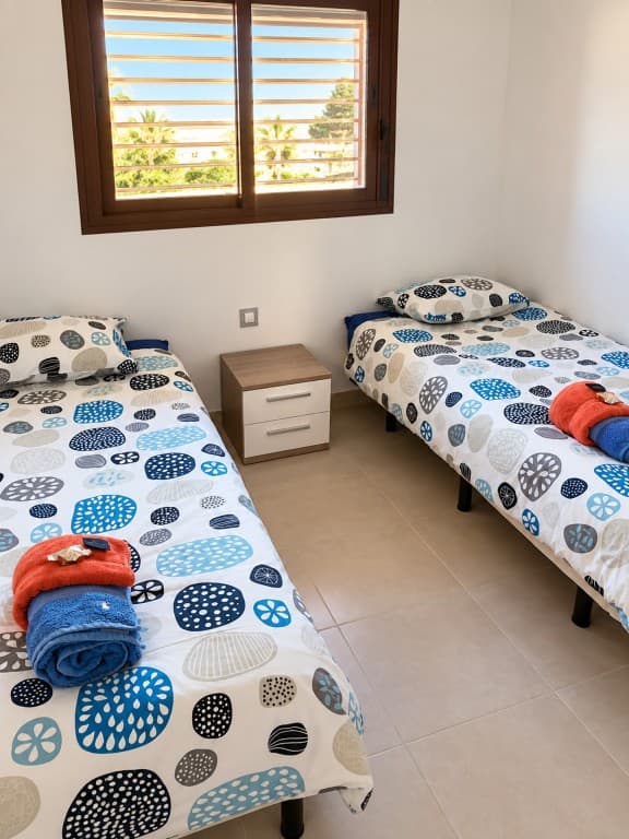 2 bed Middle Floor Apartment in Cabo Roig - 12