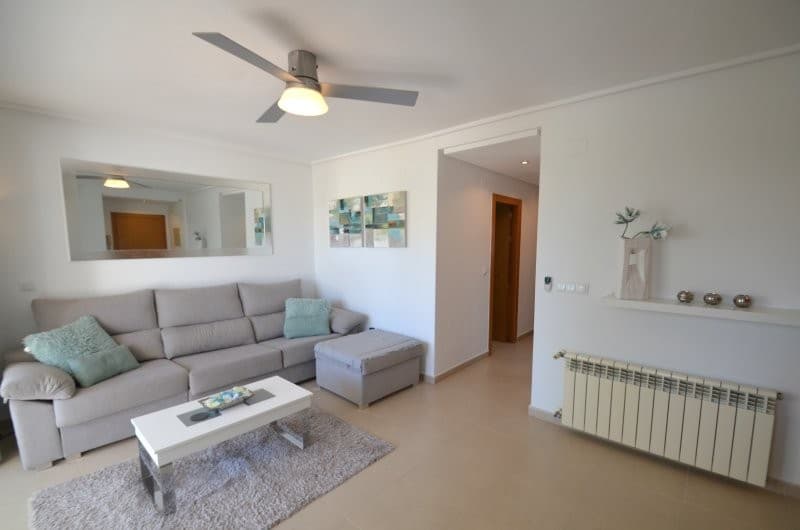 2 bed Middle Floor Apartment in Hacienda Riquelme - 3
