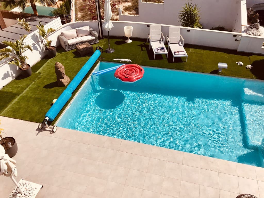 Villa - Chalet de 6 dormitorios en Ciudad Quesada - 5